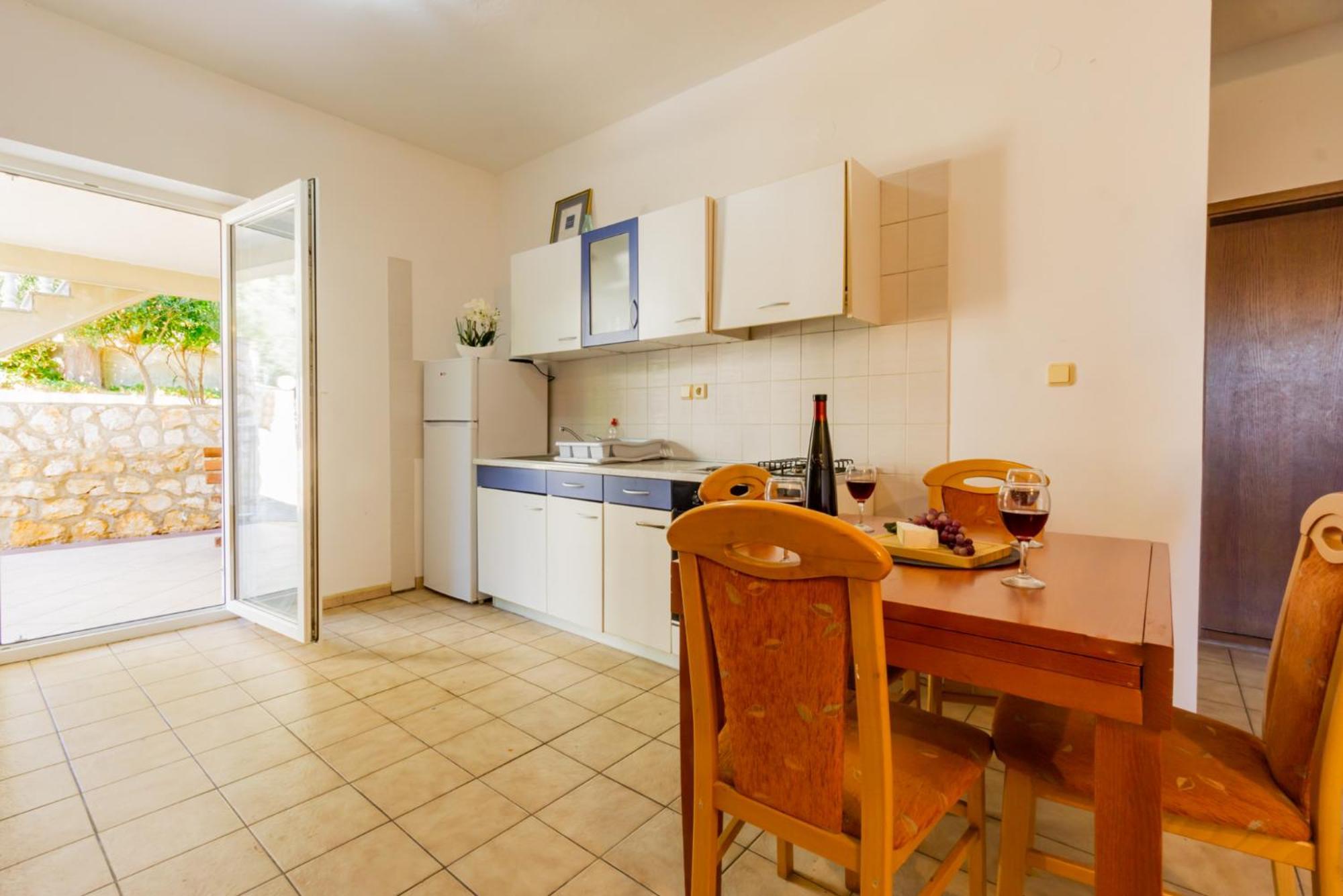 Appartamento Galinec With Mountain And Seaview Metajna Camera foto